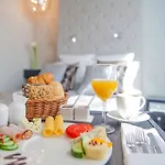 Soleil Boutique H Nocleg ze śniadaniem 3*